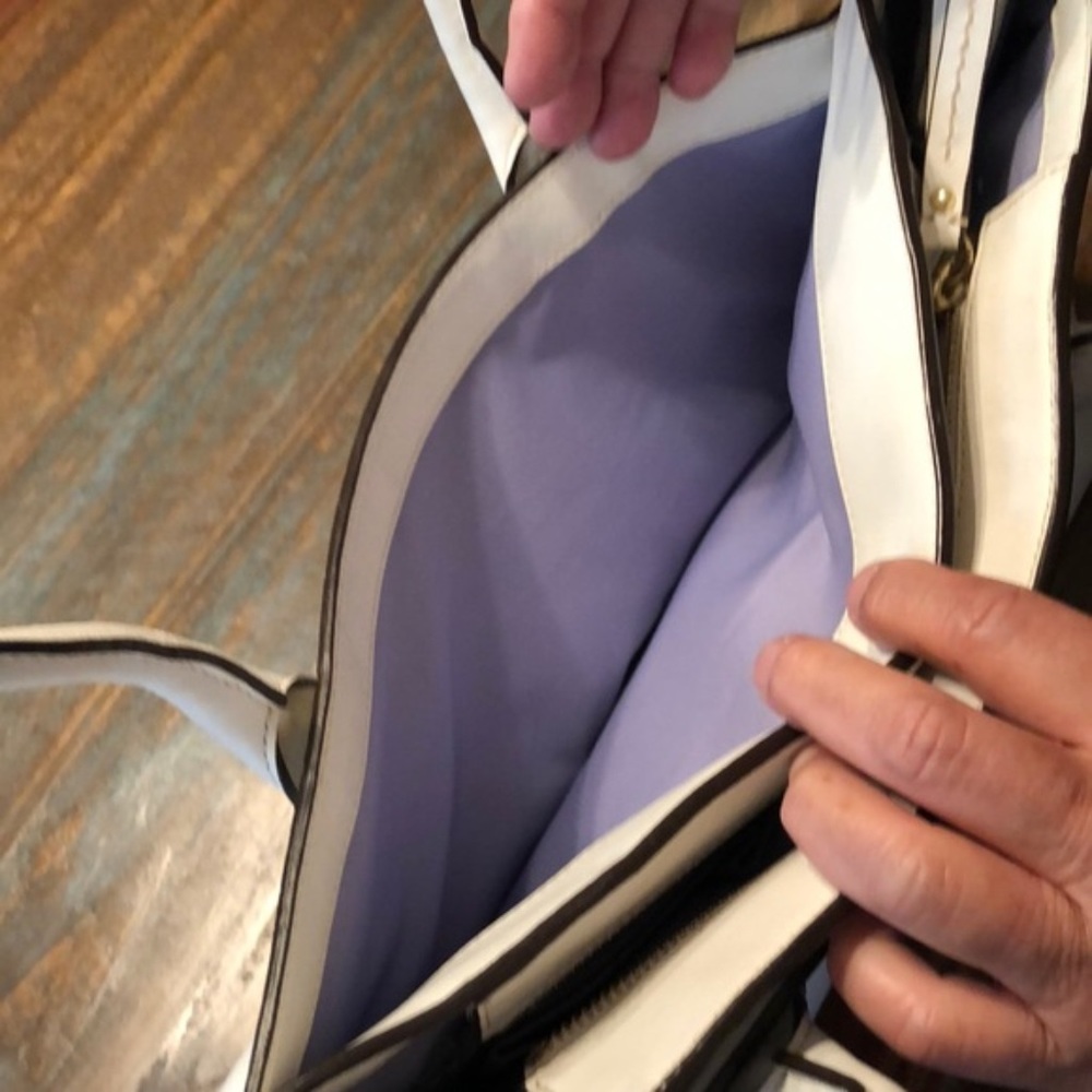 Authentic Coach Bag - Picture 5 of 8